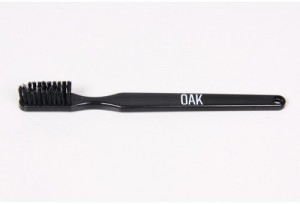 Oak Black Label Toothbrush