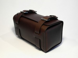 Leather Projects Buckled Leather Dopp Kit